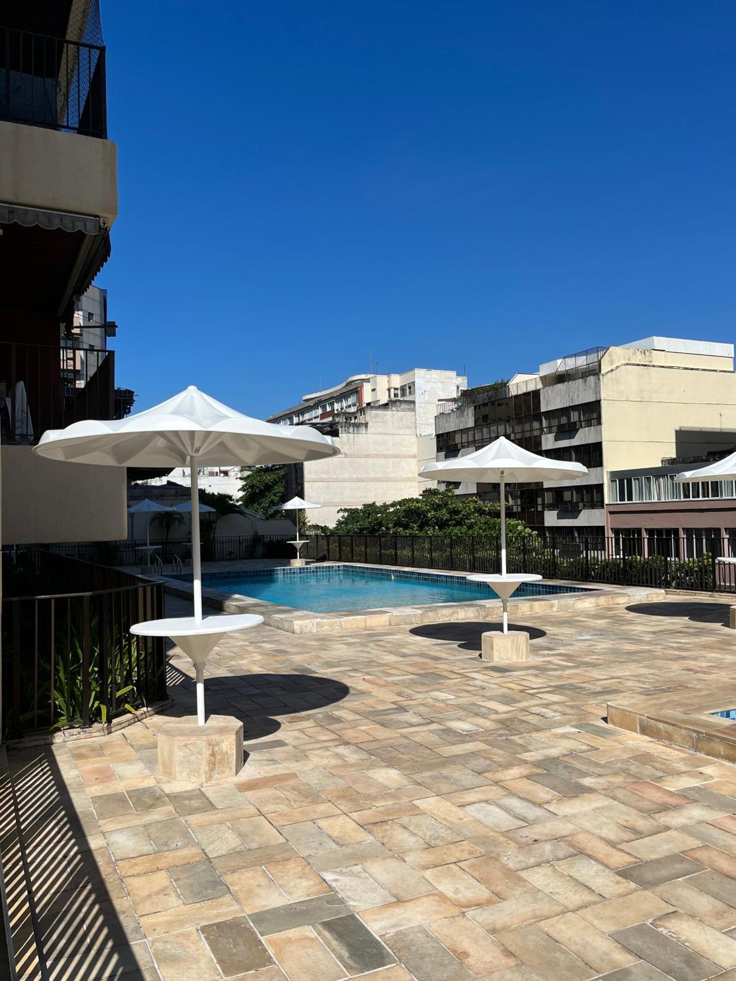 Alex Rio Flats Arpoador View *