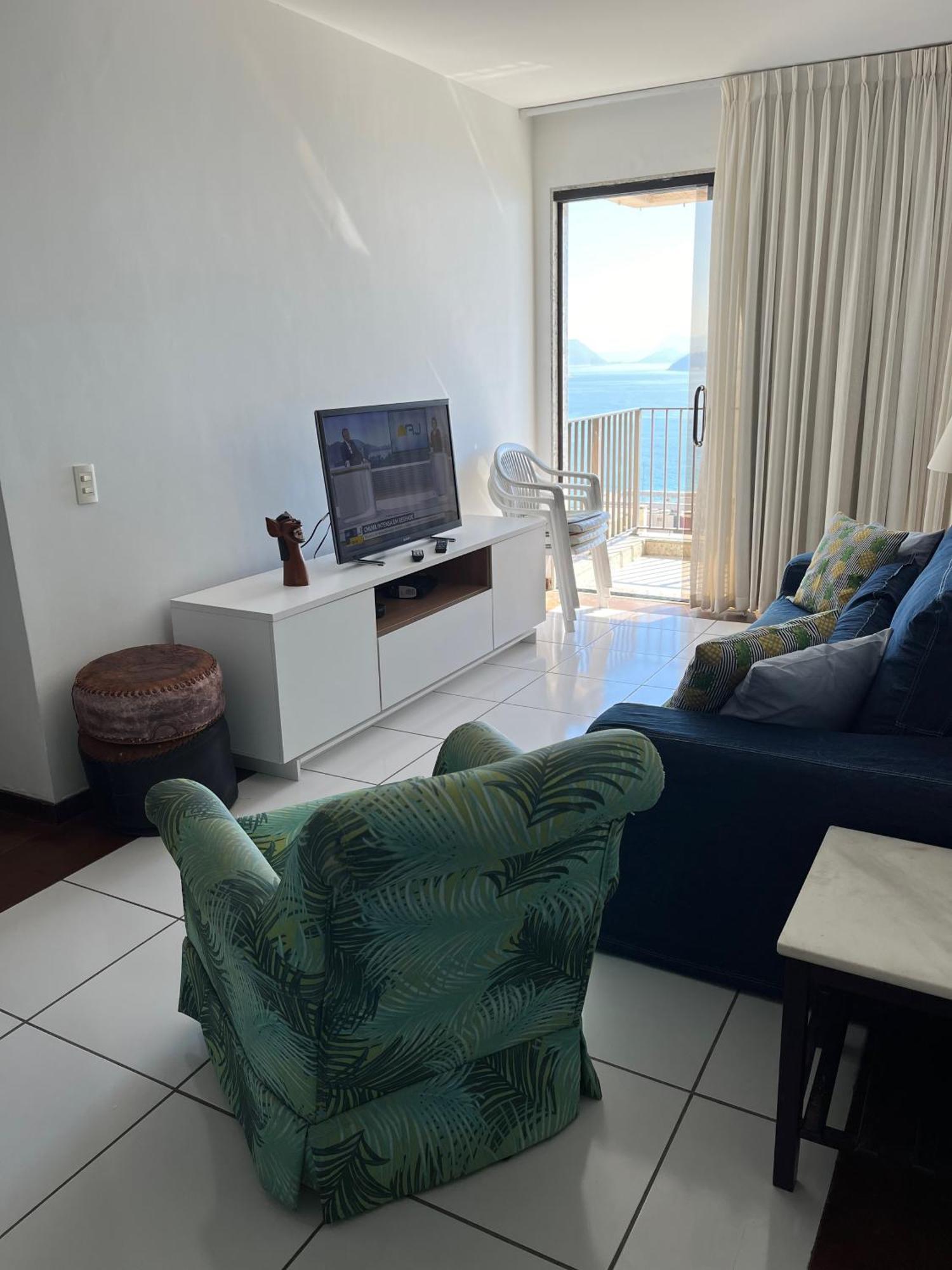 Alex Rio Flats Arpoador View Rio de Janeiro
